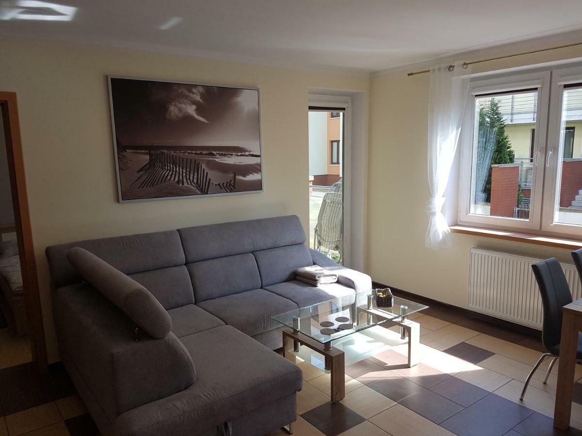Apartament Z Ogrodkiem Pomerania โควอบเซก ภายนอก รูปภาพ
