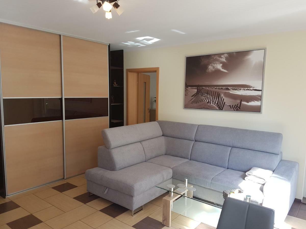 Apartament Z Ogrodkiem Pomerania โควอบเซก ภายนอก รูปภาพ