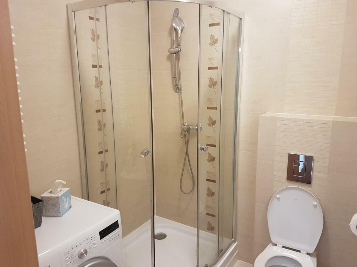 Apartament Z Ogrodkiem Pomerania โควอบเซก ภายนอก รูปภาพ